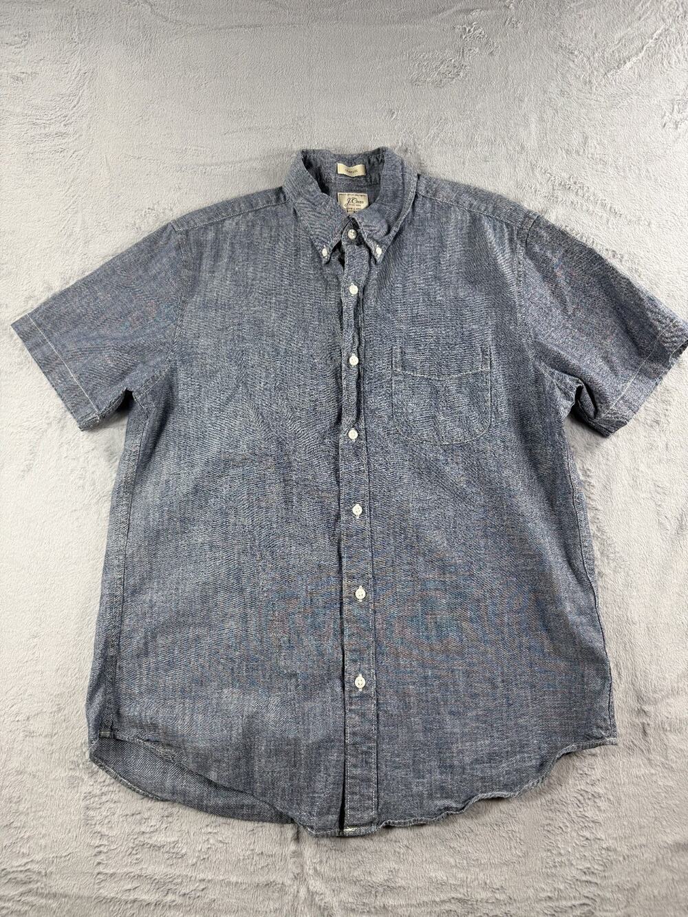 J Crew Shirt Mens Medium Chambray Denim Blue Button Down Short Sleeve